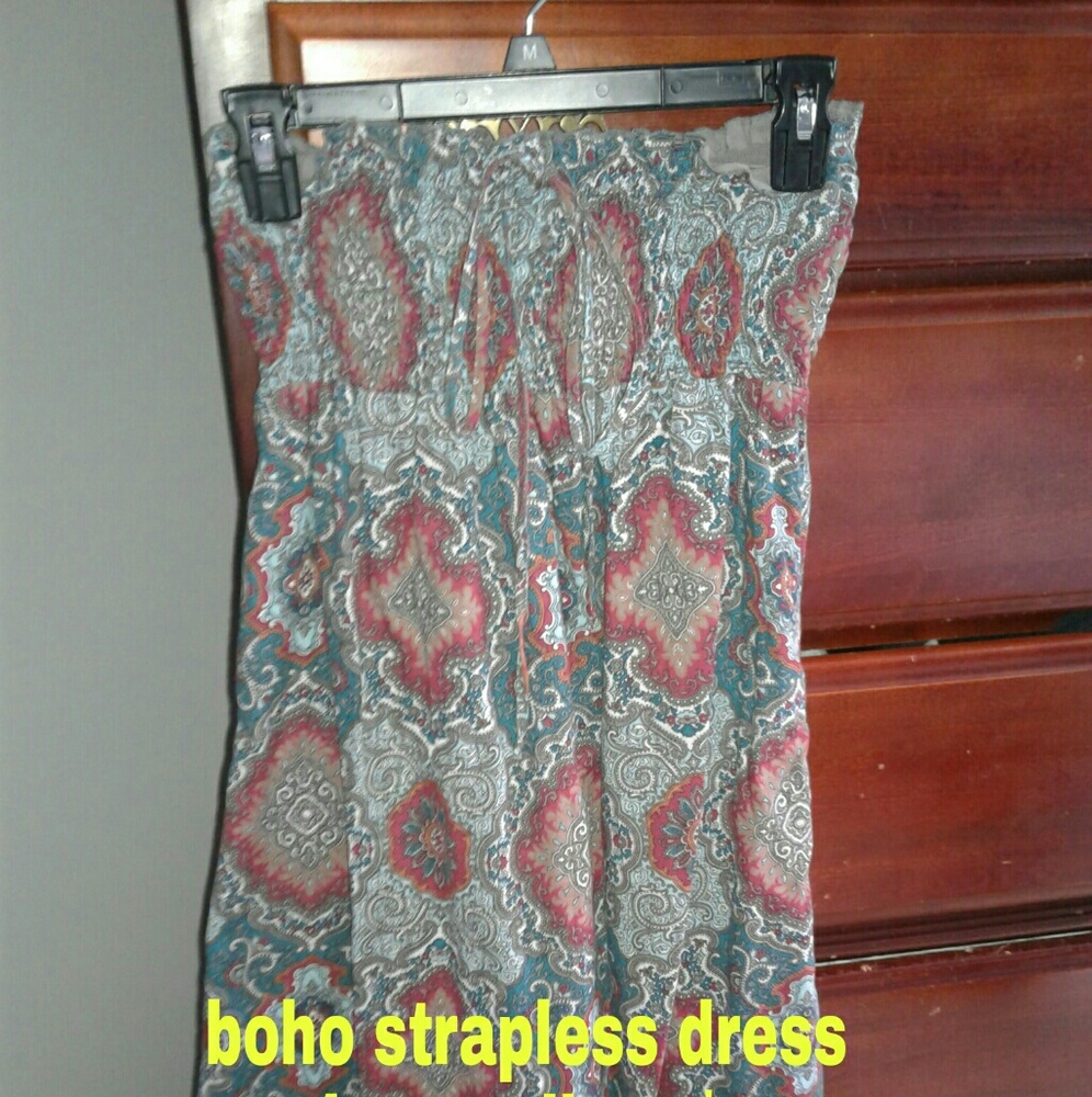 Strapless dress